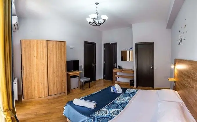 Standard Tek Büyük Yataklı Oda, Şehir Manzaralı