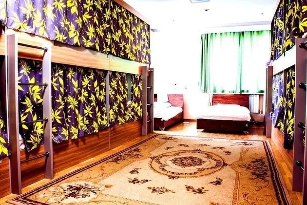 Ortak Ranzalı Oda, Sadece kadınlar için
