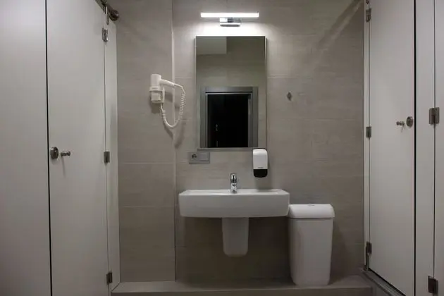 Ortak Ranzalı Oda, Sadece kadınlar için, Ortak Banyo, Şehir Manzaralı (8 beds)