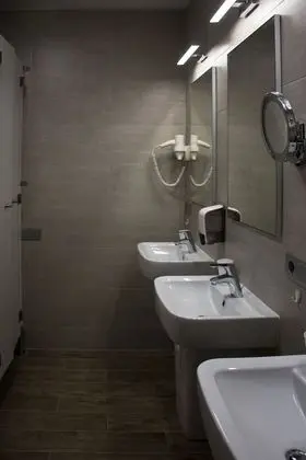 Ortak Ranzalı Oda, Sadece kadınlar için, Ortak Banyo, Şehir Manzaralı (8 beds)