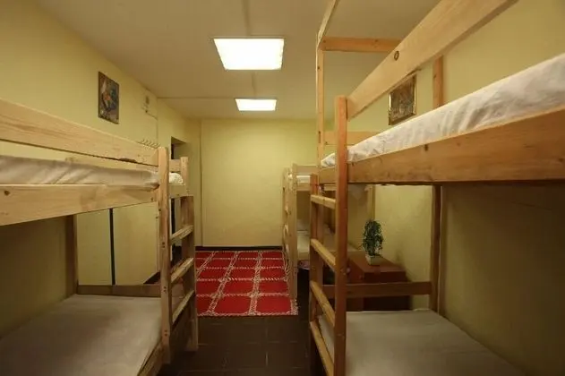 Ortak Ranzalı Oda, Sadece kadınlar için (6 guests)