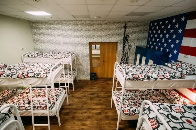 Ortak Ranzalı Oda, Sadece erkekler için (10 Beds)