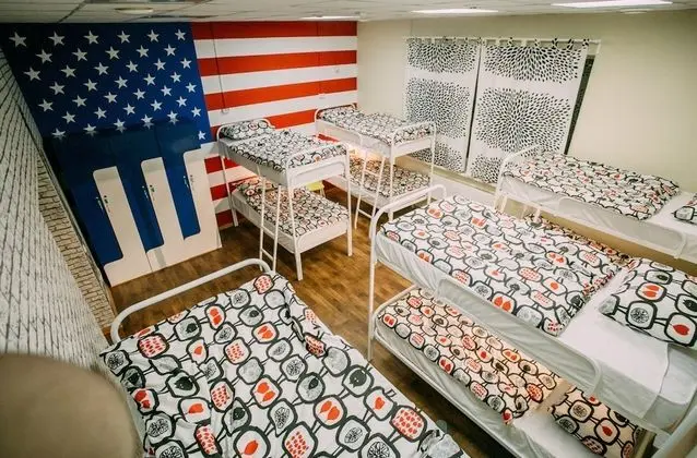 Ortak Ranzalı Oda, Sadece erkekler için (10 Beds)