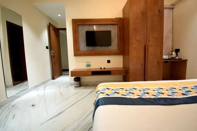 Deluxe Tek Büyük Yataklı Oda
