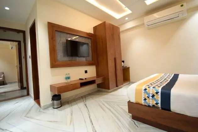 Deluxe Tek Büyük Yataklı Oda