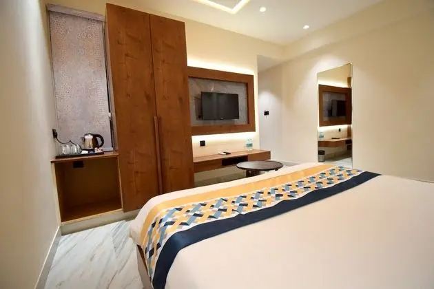 Deluxe Tek Büyük Yataklı Oda