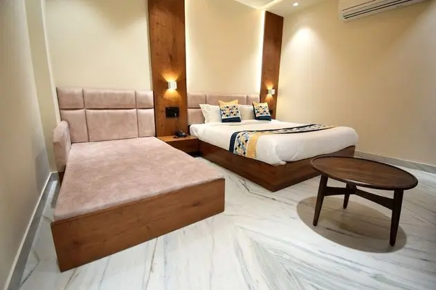 Deluxe Üç Kişilik Oda