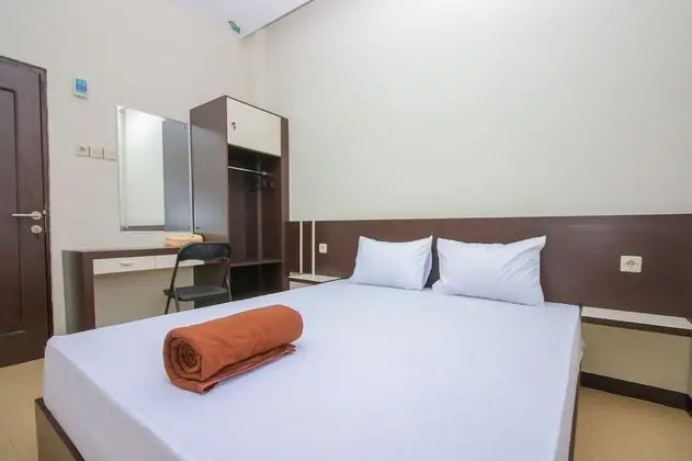 Standard Tek Büyük Yataklı Oda