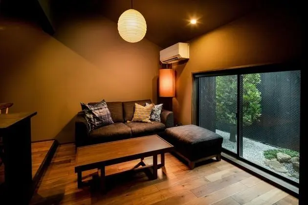 Ev (Vacation Home)