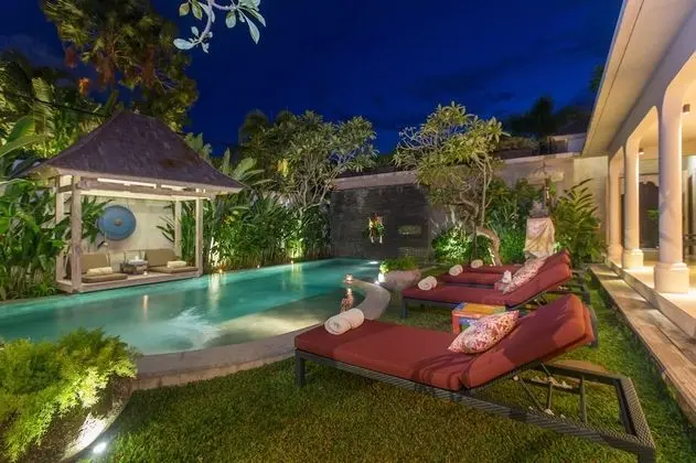 Luxury Villa, 3 Yatak Odası, Kişiye Özel Havuzlu, Bahçe Manzaralı