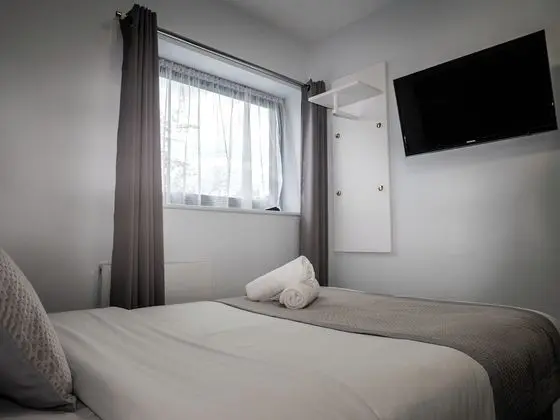 Small Room, 1 Double Bed, No Shower