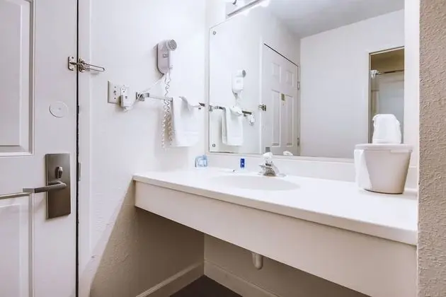 Deluxe Oda, 1 En Büyük (King) Boy Yatak, Sigara İçilmez