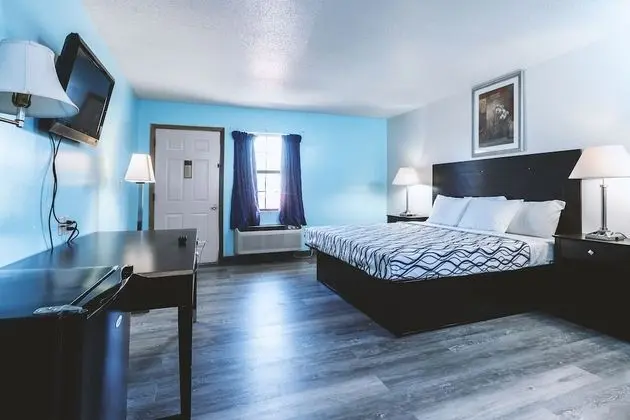 Oda, 1 Büyük (Queen) Boy Yatak, Sigara İçilmez