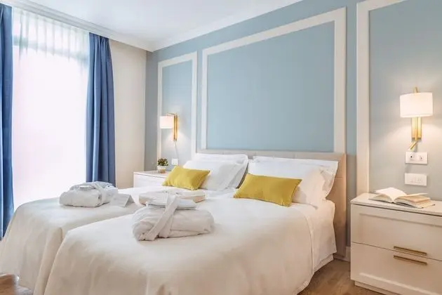 Büyük Yataklı Tek Kişilik Oda, Balkon