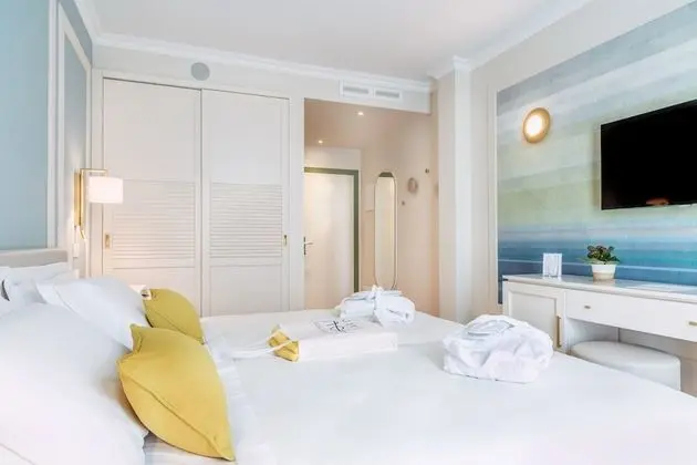 Büyük Yataklı Tek Kişilik Oda, Balkon