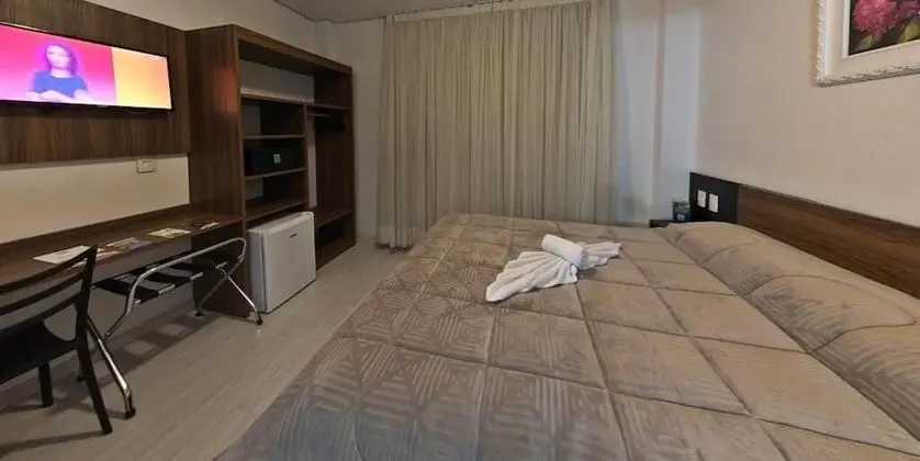 Luxury Tek Büyük Yataklı Oda