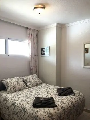 Apart Daire, 2 Yatak Odası, Havuz Manzaralı