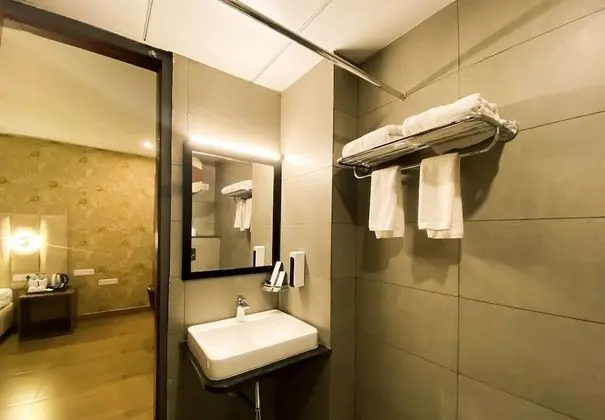 Sky Deluxe Room