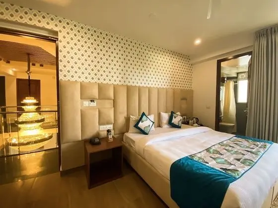Sky Deluxe Room With Balcony