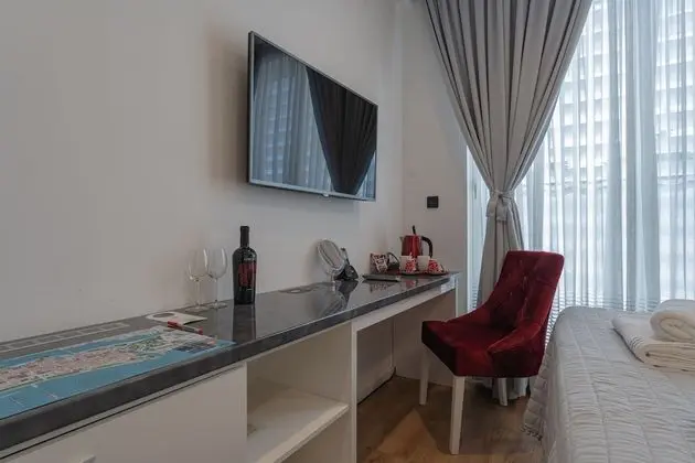 Deluxe Tek Büyük Yataklı Oda (3)