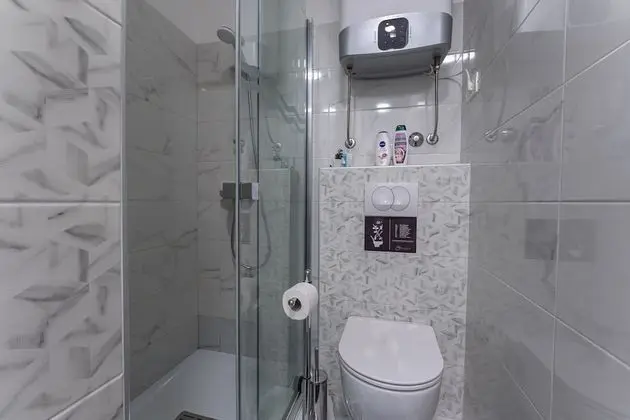 Deluxe Tek Büyük Yataklı Oda (3)