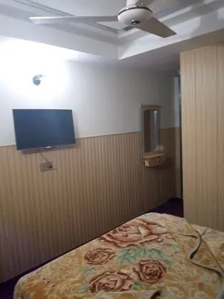 Standard Tek Büyük veya İki Ayrı Yataklı Oda
