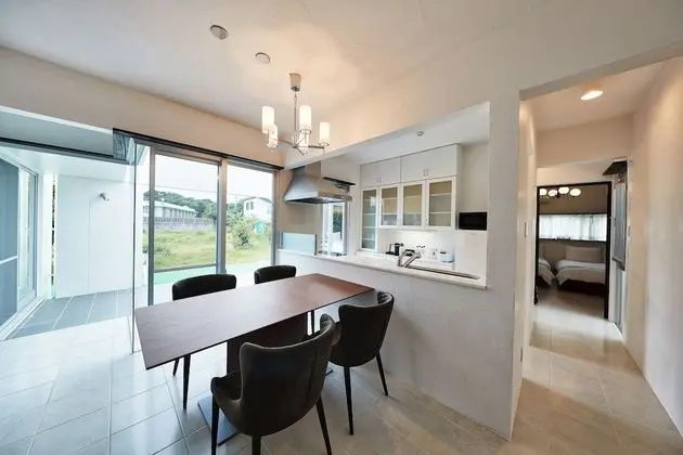 Deluxe Villa (for 1-6 Guests)