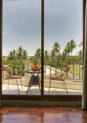 Süit, Balkon