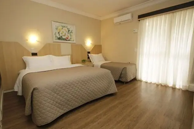 Deluxe Üç Kişilik Oda