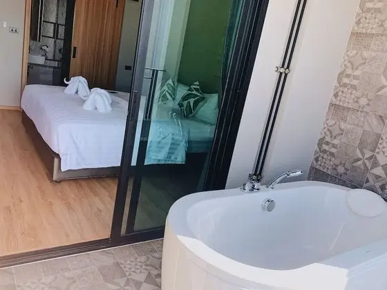 Romantic Stüdyo