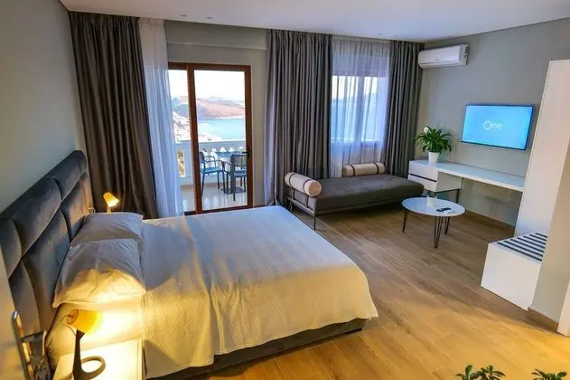 Stüdyo, Deniz Manzaralı