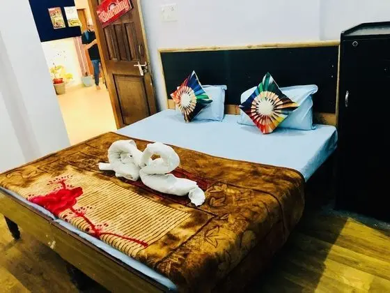 Basic Tek Büyük Yataklı Oda