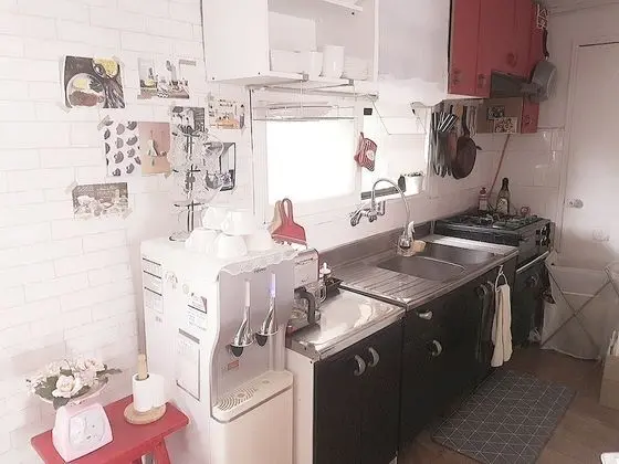 Ortak Ranzalı Oda, Sadece kadınlar için