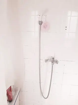 Ortak Ranzalı Oda, Sadece kadınlar için