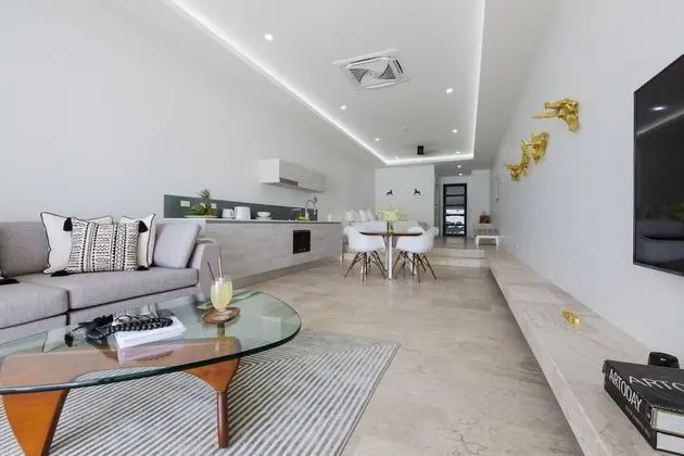 1 Bedroom Pool Suite