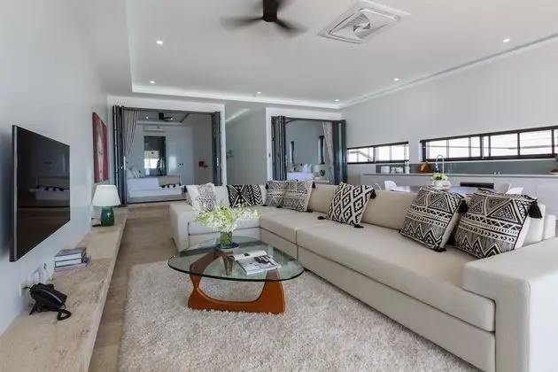 2 Bedroom Sea View Pool Suite