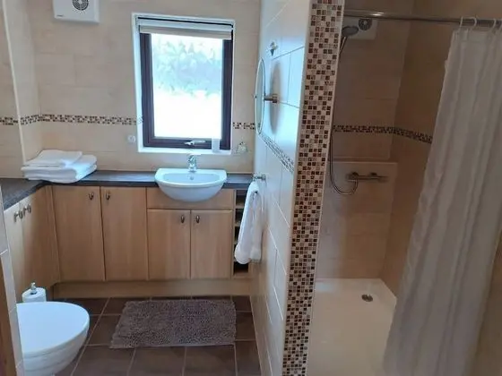 Apart Daire, 2 Yatak Odası, Zemin Kat (MacLeods View)