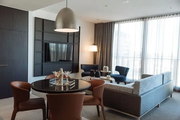 Premier Oda, 2 Yatak Odası (Two Bed Suite 70)