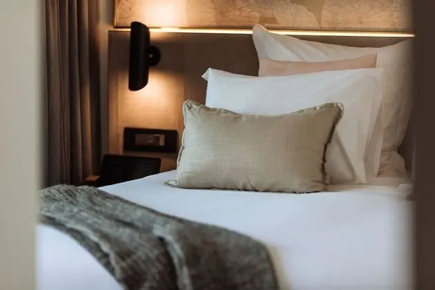 Premier Oda, 2 Yatak Odası (Two Bed Suite 70)