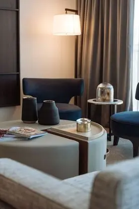 Premier Oda, 2 Yatak Odası (Two Bed Suite 70)