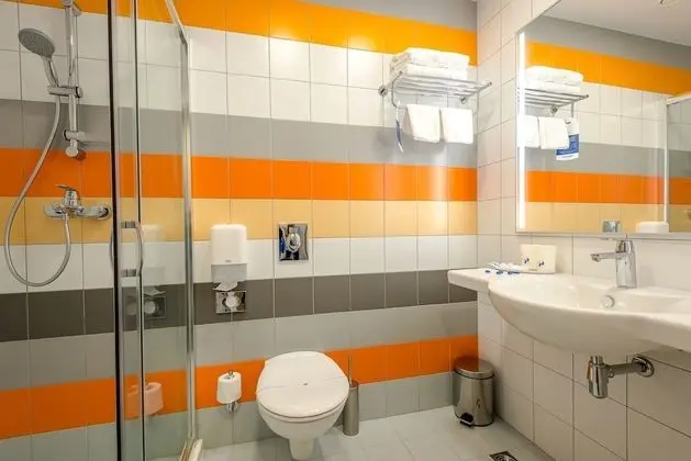 Standard Tek Büyük veya İki Ayrı Yataklı Oda