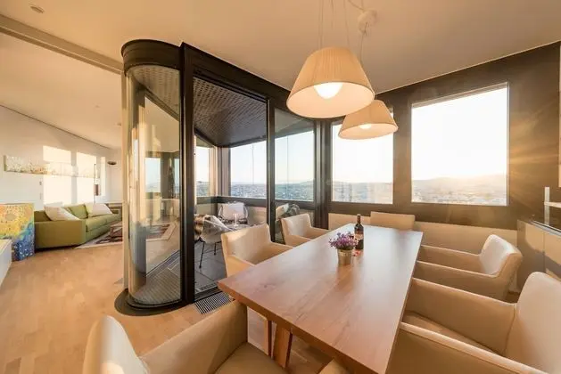 Hills View, Rooftop Apartment