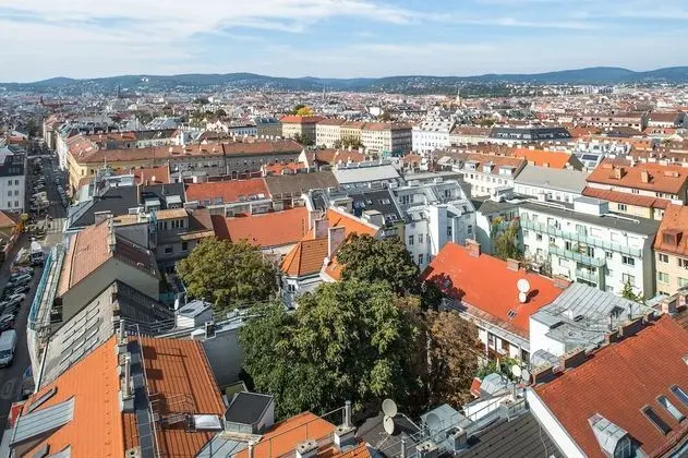 Hills View, Rooftop Apartment