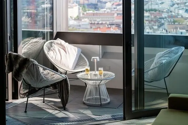 South View, Rooftop Apartment