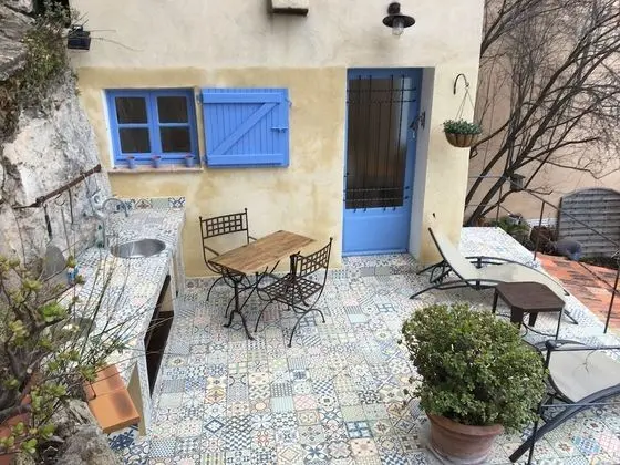 Kır Evi, 1 Büyük (Queen) Boy Yatak, Sigara İçilmez, Vadi Manzaralı