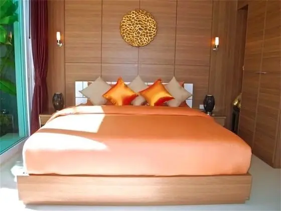 Villa, 2 Yatak Odası, Havuz Kenarı