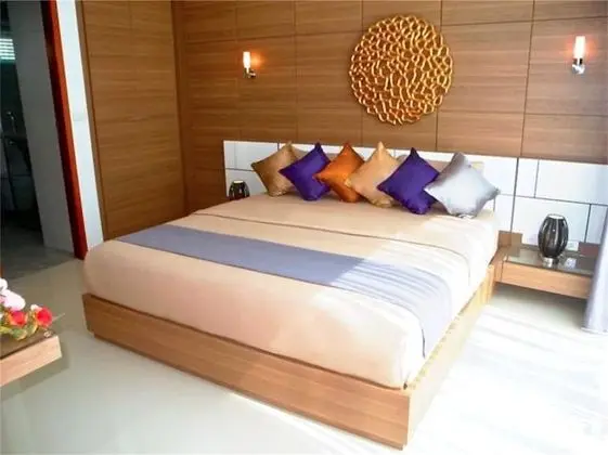 Villa, 2 Yatak Odası, Havuz Kenarı