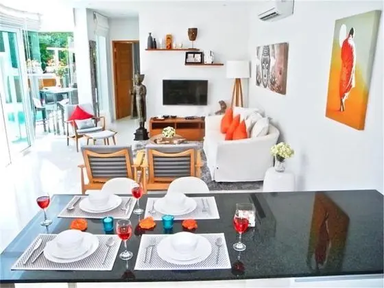 Villa, 2 Yatak Odası, Havuz Kenarı