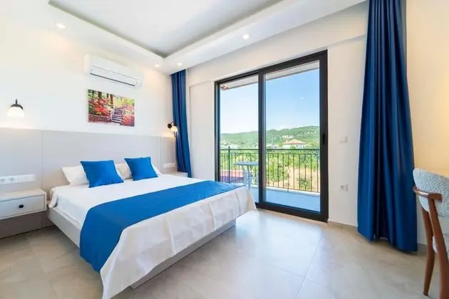 https://images.odamax.com/img/1920x1080/odamax/image/upload/Skyline_Villas_202609011226141__FRT0973_HDR.jpg