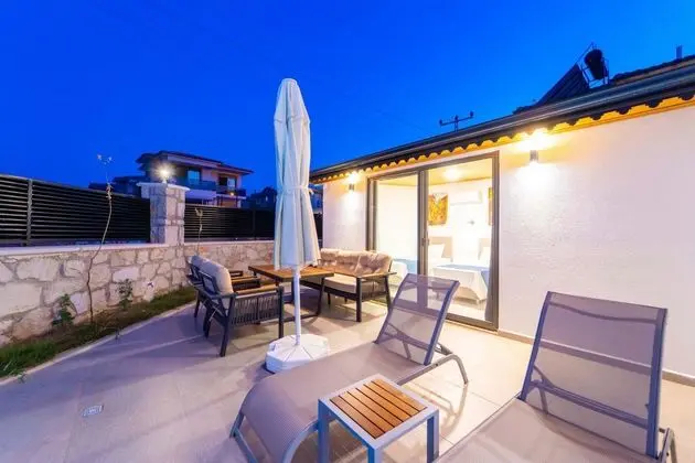https://images.odamax.com/img/1920x1080/odamax/image/upload/Skyline_Villas_202609011226264__FRT1056.jpg